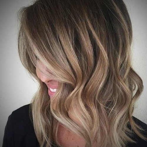 Shoulder-Length Ombre Blonde Hairstyles (Photo 11 of 20)