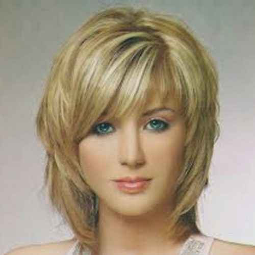 Medium Hairstyles With Side Swept Bangs (Photo 19 of 20)