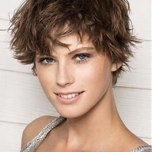 Messy Short Haircuts For Women (Photo 6 of 20)