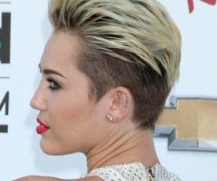 2024 Popular Short Haircuts Like Miley Cyrus