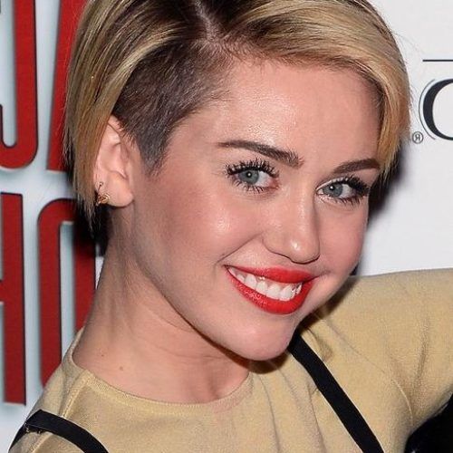 Miley Cyrus Short Hairstyles (Photo 2 of 20)