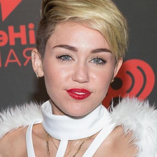 Miley Cyrus Short Hairstyles (Photo 3 of 20)