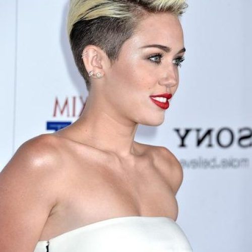 Miley Cyrus Short Hairstyles (Photo 8 of 20)