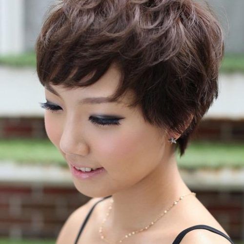 Japanese Pixie Haircuts (Photo 16 of 20)