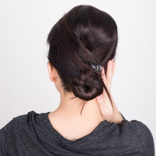 Stylish Low Pony Hairstyles With Bump (Photo 20 of 20)