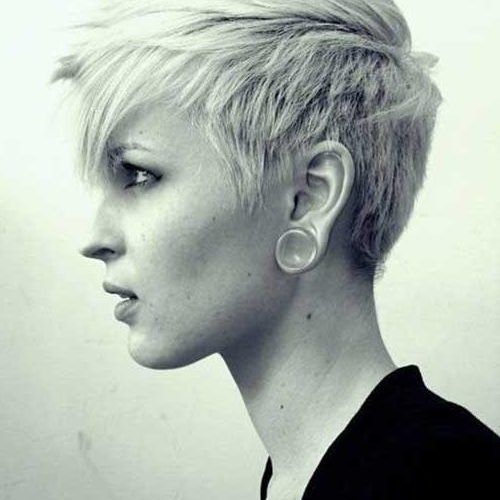 Funky Pixie Haircuts (Photo 1 of 20)