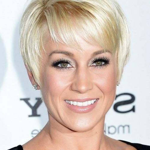Kellie Pickler Pixie Haircuts (Photo 5 of 20)