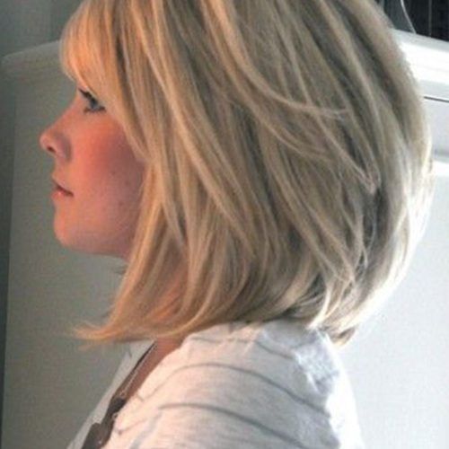 Layered And Outward Feathered Bob Hairstyles With Bangs (Photo 2 of 20)