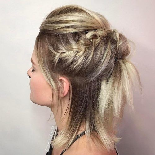 Short Wedding Hairstyles With A Swanky Headband (Photo 18 of 20)