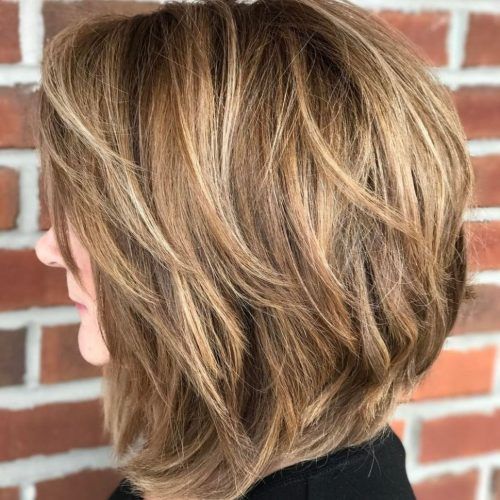 Textured And Layered Graduated Bob Hairstyles (Photo 7 of 20)