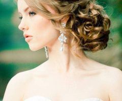 2024 Latest Wedding Hairstyles for Long Hair and Strapless Dress
