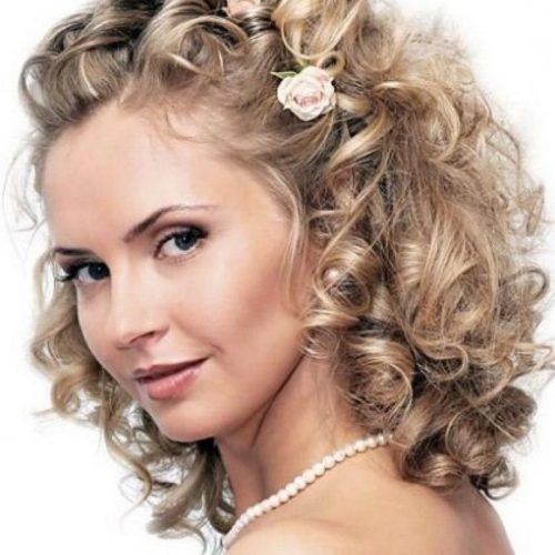Wedding Hairstyles For Short Curly Hair (Photo 2 of 15)