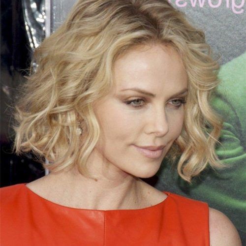 Charlize Theron Bob Hairstyles (Photo 10 of 15)