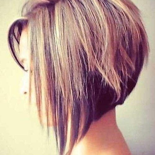 Bob Hairstyles for Popular Inverted Bob Hairstyles For Fine Hair (Photo 139 of 292)