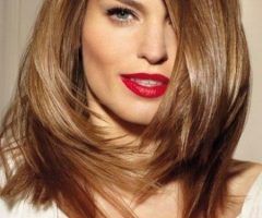 15 Best Long Haircuts for Oval Faces and Thick Hair