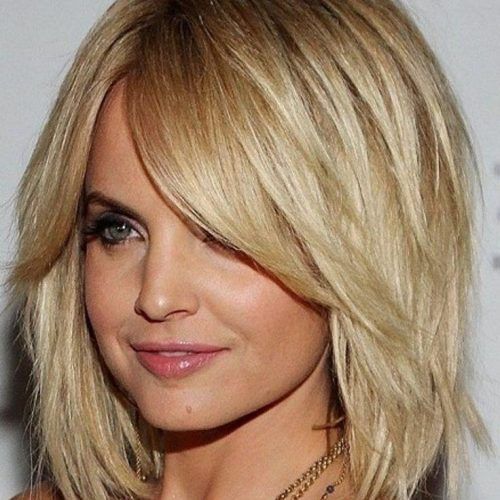 Medium Long Hairstyles With Layers (Photo 9 of 20)