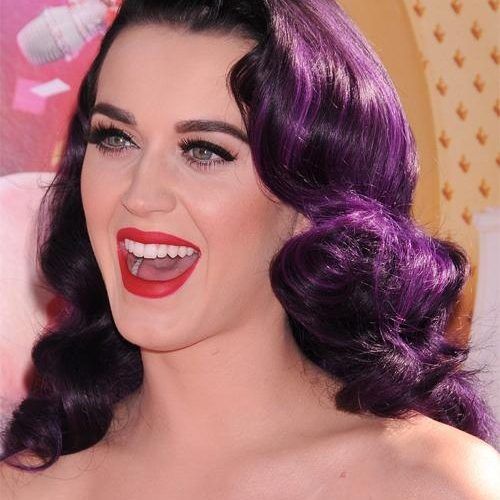Katy Perry Long Hairstyles (Photo 6 of 15)
