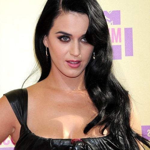 Katy Perry Long Hairstyles (Photo 4 of 15)