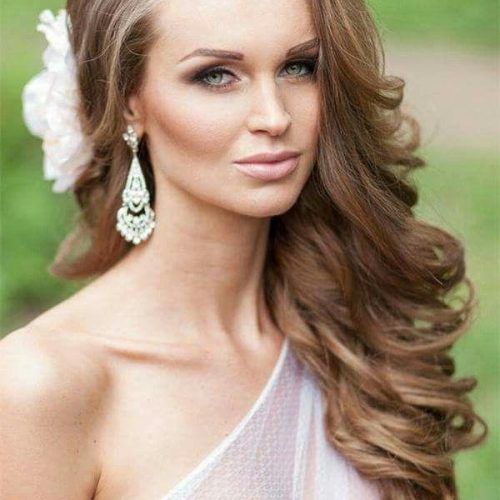 Long Hairstyles To One Side (Photo 3 of 20)