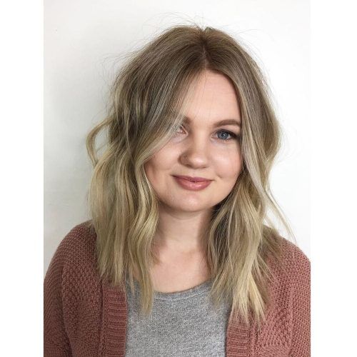 Soft Ash Blonde Lob Hairstyles (Photo 4 of 20)