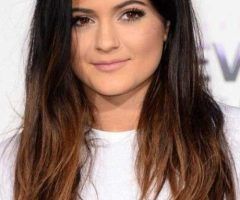 2024 Popular Straight Long Hairstyles for Round Faces
