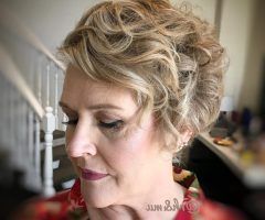 2024 Popular Vintage Mother of the Bride Hairstyles