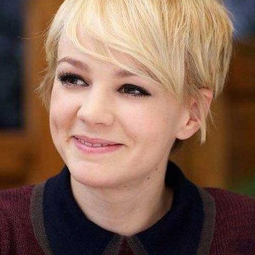 Celebrities Pixie Haircuts (Photo 12 of 20)