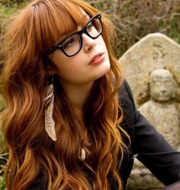 Long Hairstyles for Girls with Glasses