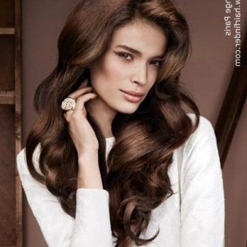 Long Hairstyles With Volume (Photo 3 of 20)