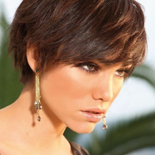 Wispy Straight Finely Chopped Brunette Haircuts (Photo 20 of 20)