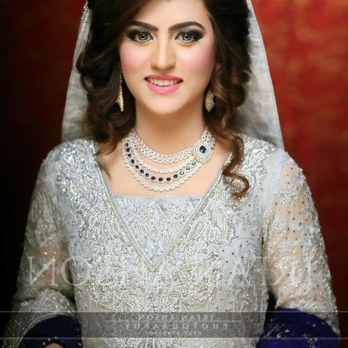 Pakistani Wedding Hairstyles (Photo 5 of 15)