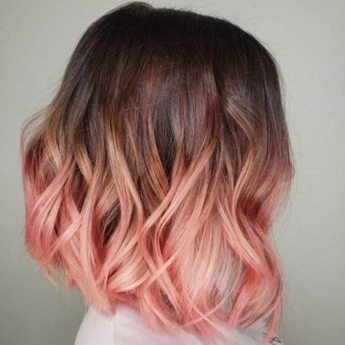 Peach Wavy Stacked Hairstyles For Short Hair (Photo 4 of 20)