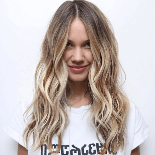 Icy Blonde Beach Waves Haircuts (Photo 7 of 20)