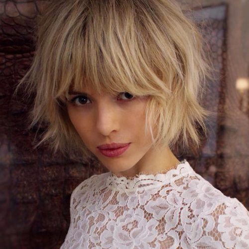 Short Chopped Bob Hairstyles With Straight Bangs (Photo 6 of 20)