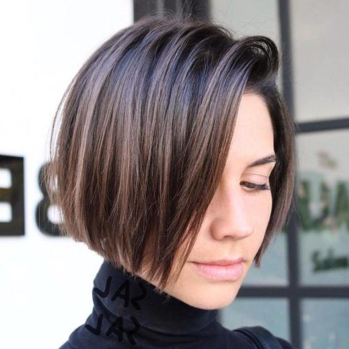 Simple Side-Parted Jaw-Length Bob Hairstyles (Photo 4 of 20)