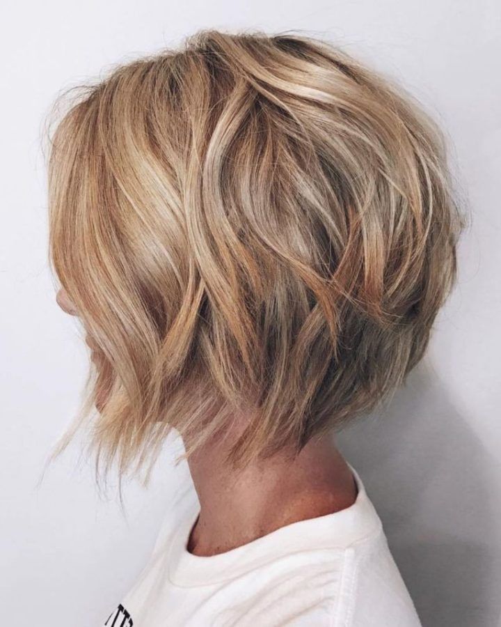 20 Best Short Warm Blonde Shag Haircuts