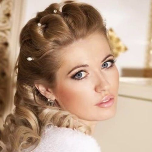 Pin Up Wedding Hairstyles (Photo 1 of 15)