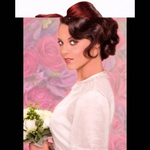 Pin Up Wedding Hairstyles (Photo 11 of 15)