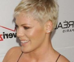 20 Best Pinks Short Haircuts