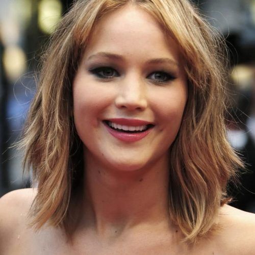 Jennifer Lawrence Medium Haircuts (Photo 2 of 20)