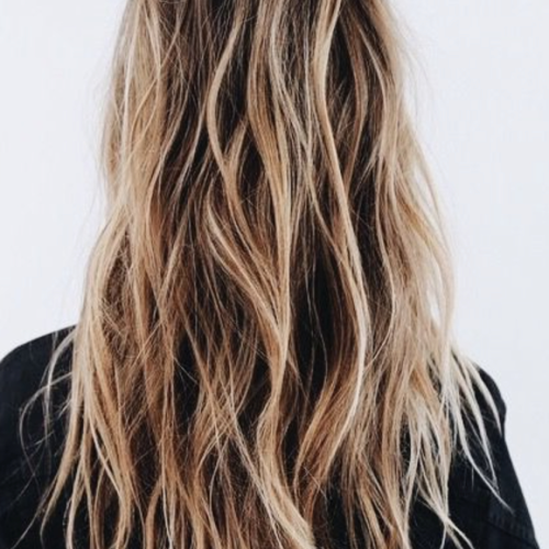 Salty Beach Blonde Layers Hairstyles (Photo 7 of 20)