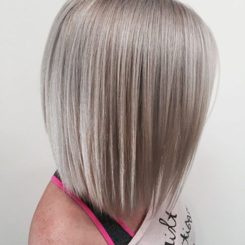 Short Silver Blonde Bob Hairstyles (Photo 2 of 20)