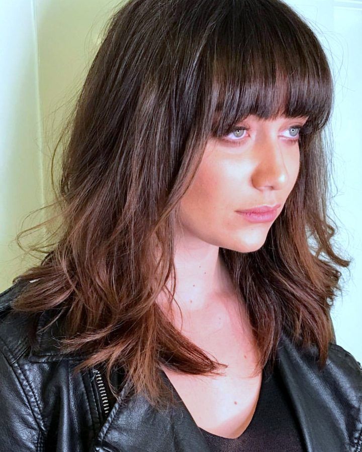 20 Photos Short Bangs Hairstyles for Round Face Types