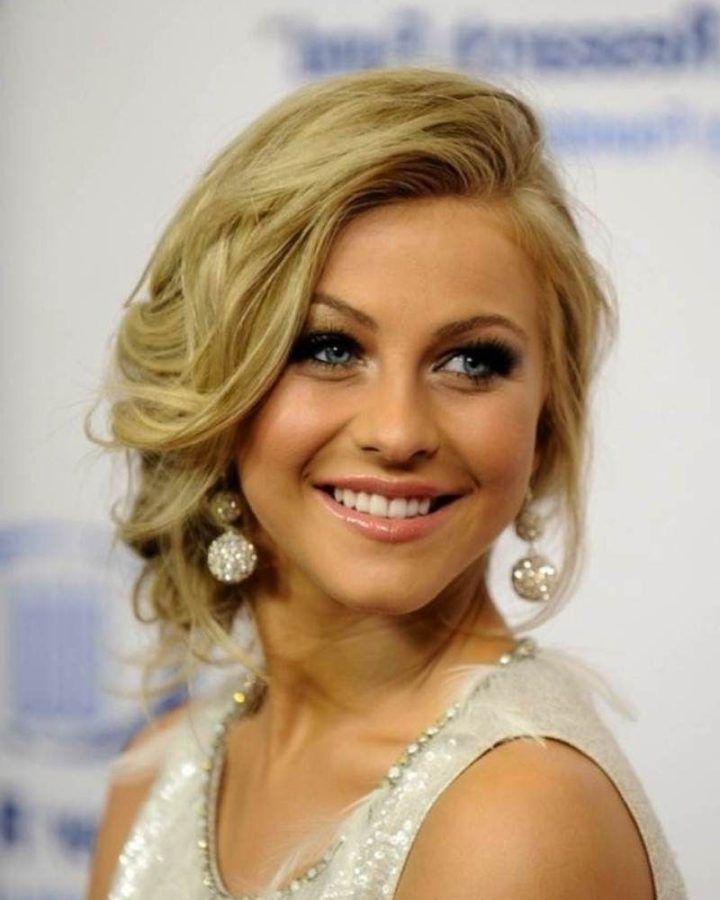 2024 Latest Hairstyles for Medium Length Hair for Wedding Guest