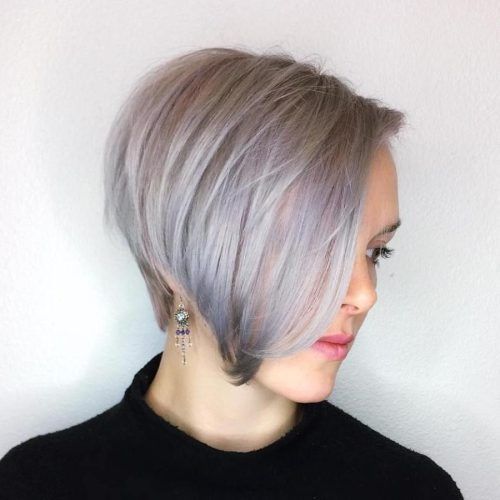 Side-Parted Silver Pixie-Bob Hairstyles (Photo 2 of 20)