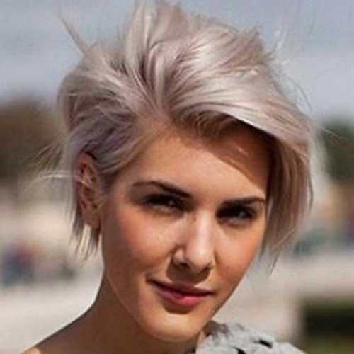 Long Pixie Haircuts For Round Faces (Photo 14 of 20)