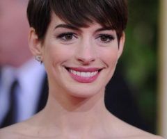 20 Best Short Straight Pixie Haircuts