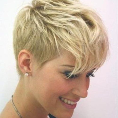 Pixie Haircuts For Heart Shaped Face (Photo 10 of 20)