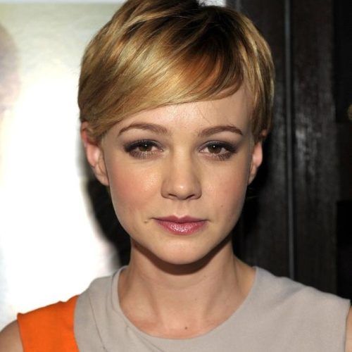 Famous Pixie Haircuts (Photo 6 of 20)