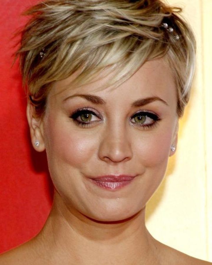 20 Photos Pixie Haircuts with Bangs